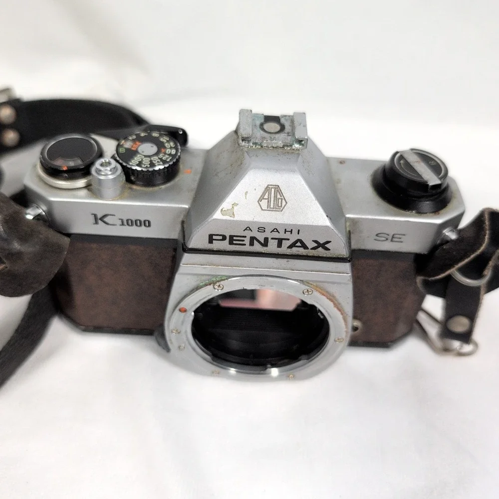K1000 PENTAX Special SE Edition 35mm Manual Focus Camera w multiple lens